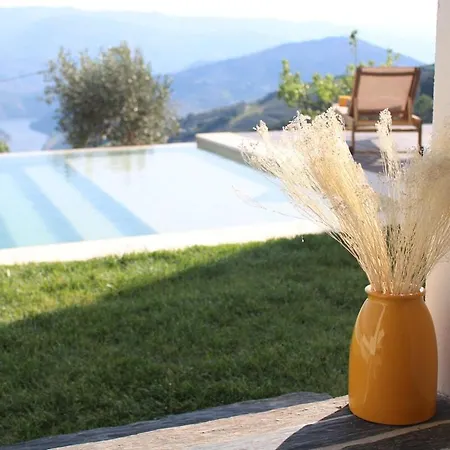 Retiro Vale Do Douro * Vila Marim