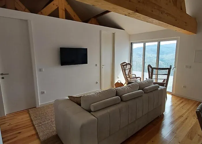 Retiro Vale Do Douro * Vila Marim