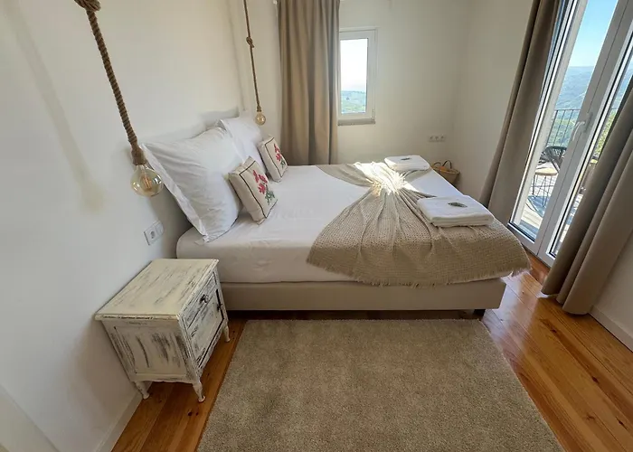 Retiro Vale Do Douro Casa de Férias *